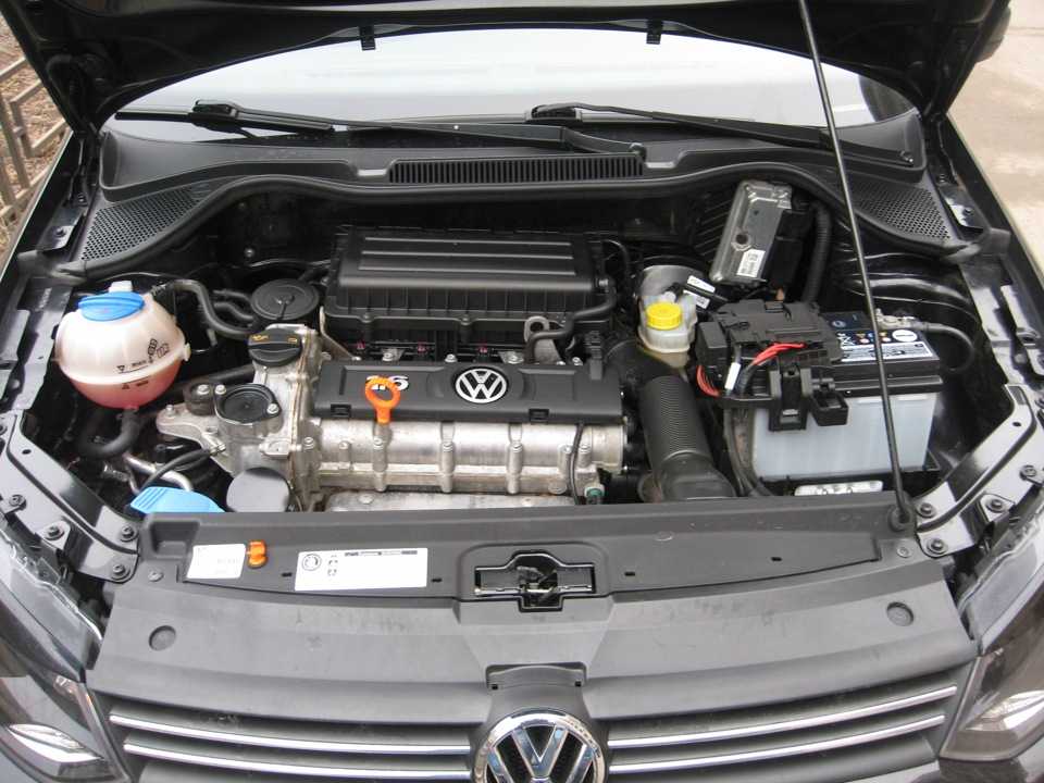 Фольксваген поло какой двигатель лучше. Мотор поло седан 1.6 105 л.с. Двигатель Фольксваген поло седан 1.6 2014. Двигатель Фольксваген поло седан 1.6. Фольксваген поло двигатель 1.6 105.