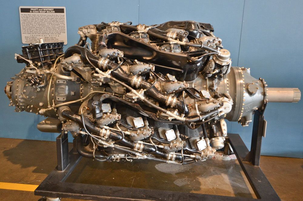 Instead engine. Pratt & Whitney r5600 XBSAP. 56 Цилиндровый. Авиационный дизельный двигатель м-40. Pratt & Whitney r-4360 Wasp Major. 28-Цилиндровый двигатель Pratt Whitney aircraft engine.