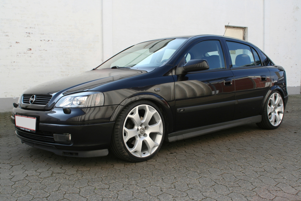 Купить вектра б 1.8. Opel Astra g 2000 1.7. Opel Astra g r16. Opel Astra g 2002 1.6. Opel Astra g 2008 1.8.