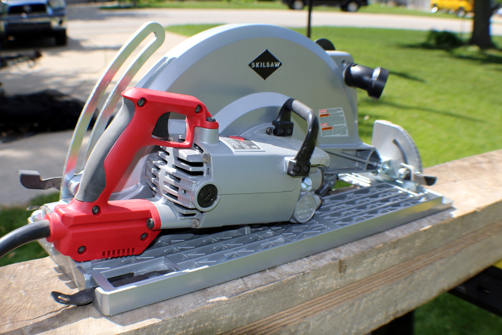 Большая пила. Дисковая пила circular saw ft-2518. Циркулярка Skilsaw 1200 Watt. Skilsaw 1000w. Skilsaw 1259 пила дисковая.