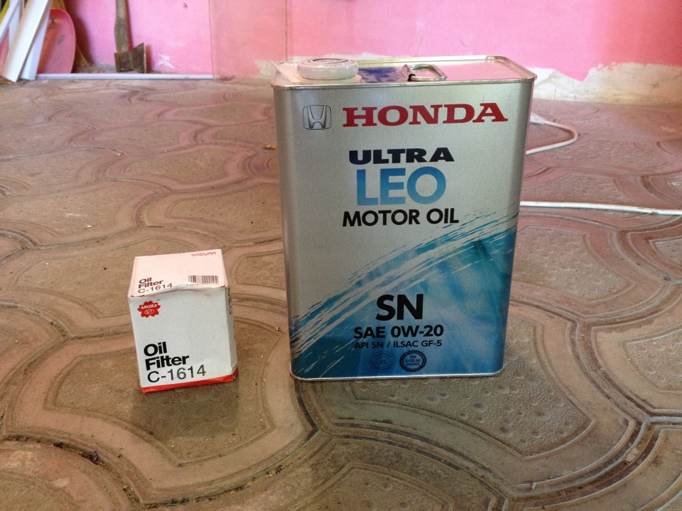 Какое масло лить в зиму: Выбираем моторное масло на зиму — RallySale.ru ...