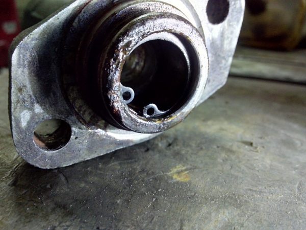 Стопорное кольцо