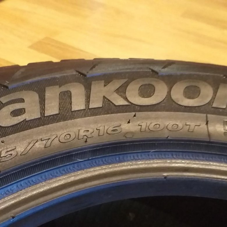 Какого года резина. Дата производства шин Ханкук. Дата выпуска на шинах Hankook. Дата производства резины Ханкук. Год выпуска резины.