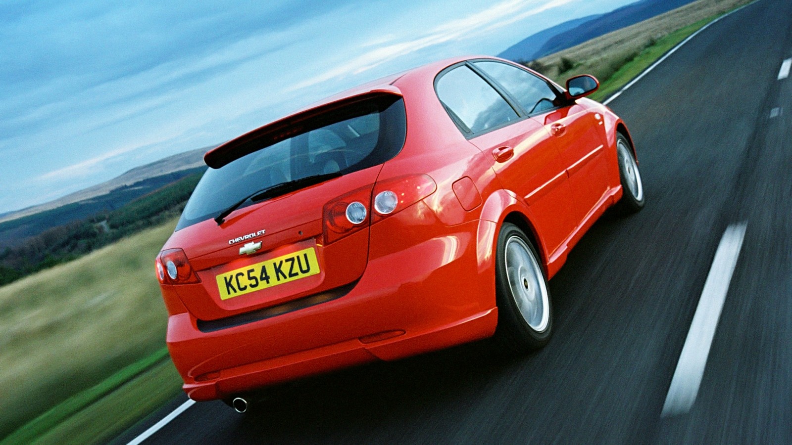 На фото: Chevrolet Lacetti Hatchback Sport 2005–2006