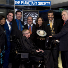 Stephen Hawking Receiving the 2010 Cosmos Award for Outstanding Public Presentation of Science