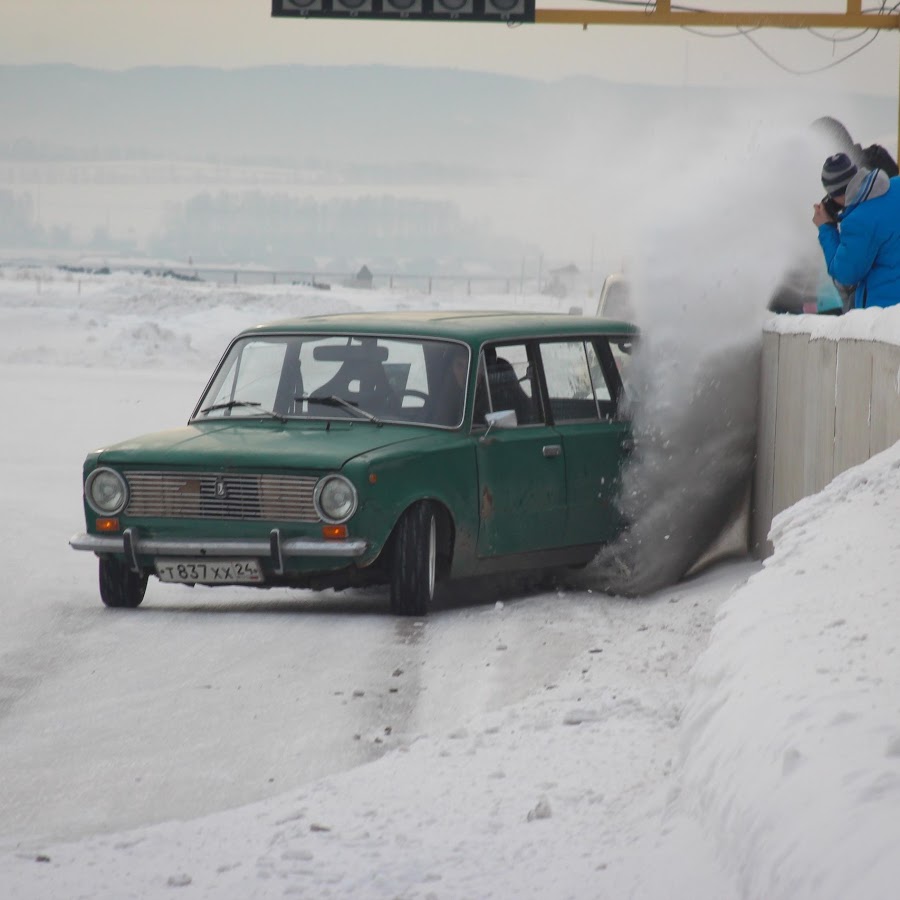 как завести ваз 2107 карбюратор в мороз. завожу жигули в мороз. ваз ваз инжектор завести. не заводится машина ваз 2107 инжектор. ваз в мороз.